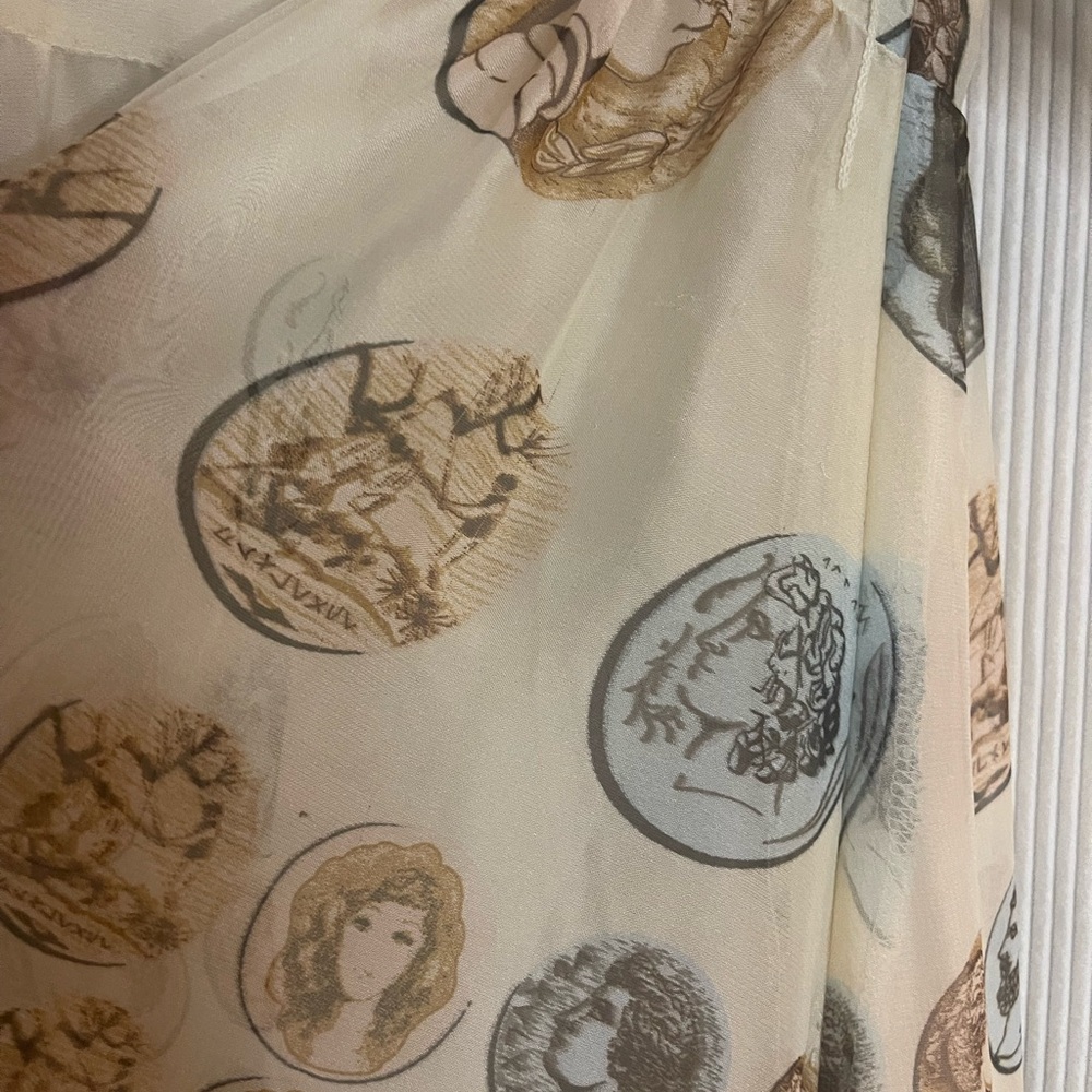 Elegant Beige Coin Patterned Vintage inspired Dress- size XL - Picture 7 of 11